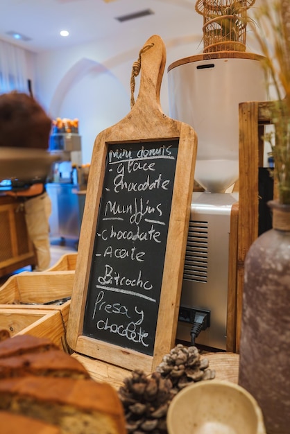 Tablica z menu i cenami